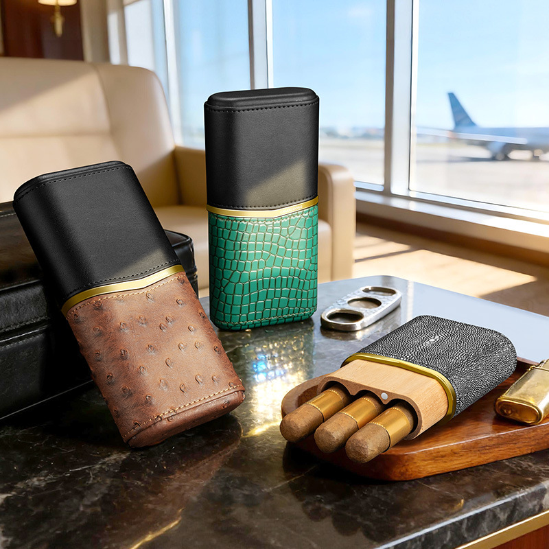 Leather Cigar Case﻿ Cedar Wood - Packaging recension och pris